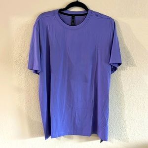 License to train relaxed short sleeve